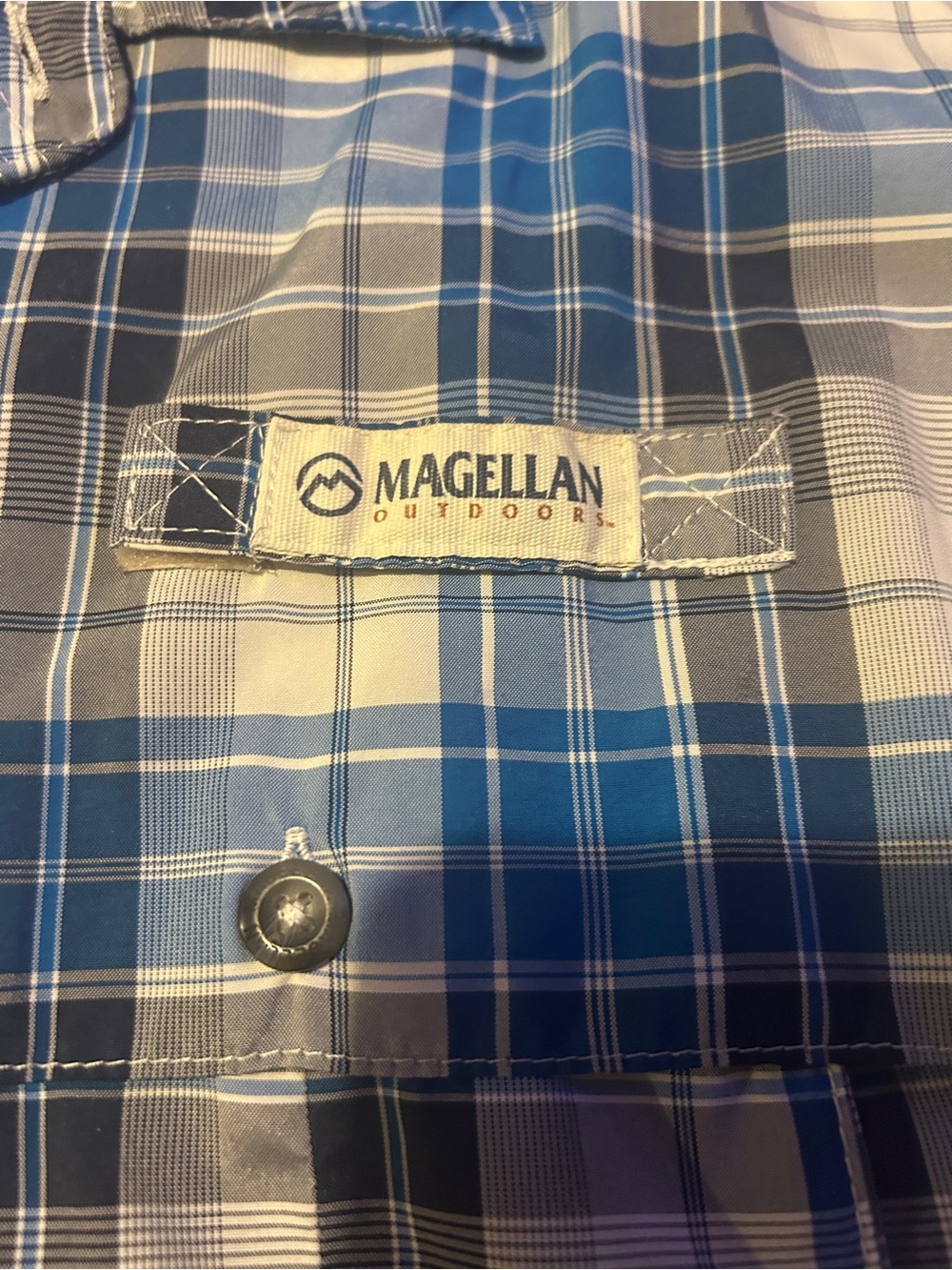 Magellan Outdoors Men’s Blue and White Plaid Short Sleeve Button-Down Shirt - Picture 3 of 6
